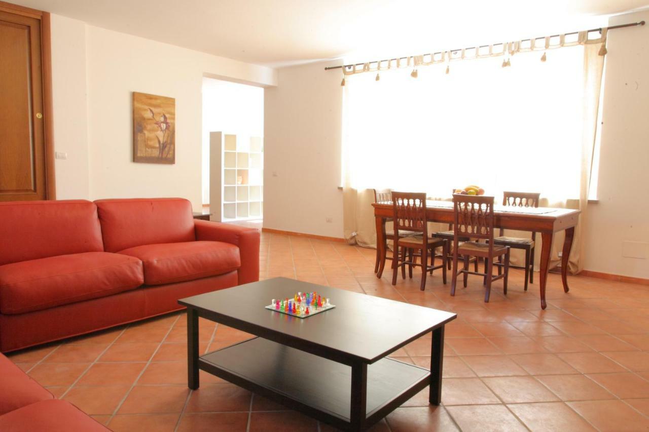 La Casa Di Sofia - Casa Vacanza Monterosi 外观 照片